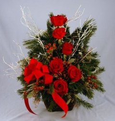 (image for) Festive Holiday Basket
