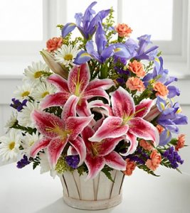 Wondrous Nature Bouquet