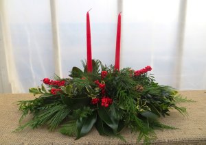 Holly Christmas Centerpiece (image for) Holly Christmas Centerpiece