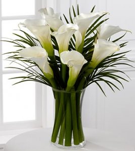 Endless Elegance Calla Lily Bouquet