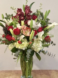 (image for) Majestic Christmas Arrangement