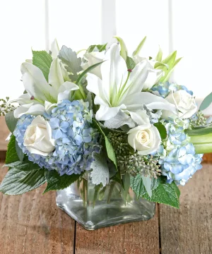 (image for) Love and Serenity Bouquet