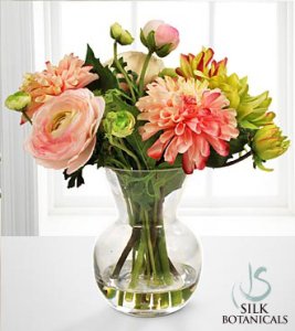 Dahlia & Ranunculus Bouquet in Glass Vase (image for) Dahlia & Ranunculus Bouquet in Glass Vase