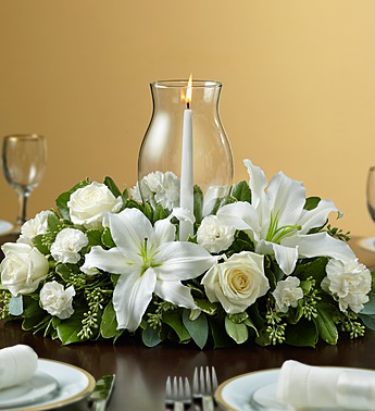 (image for) White Holiday Cheer Centerpiece