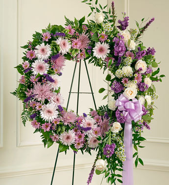 (image for) Lavender And White Standing Wreath