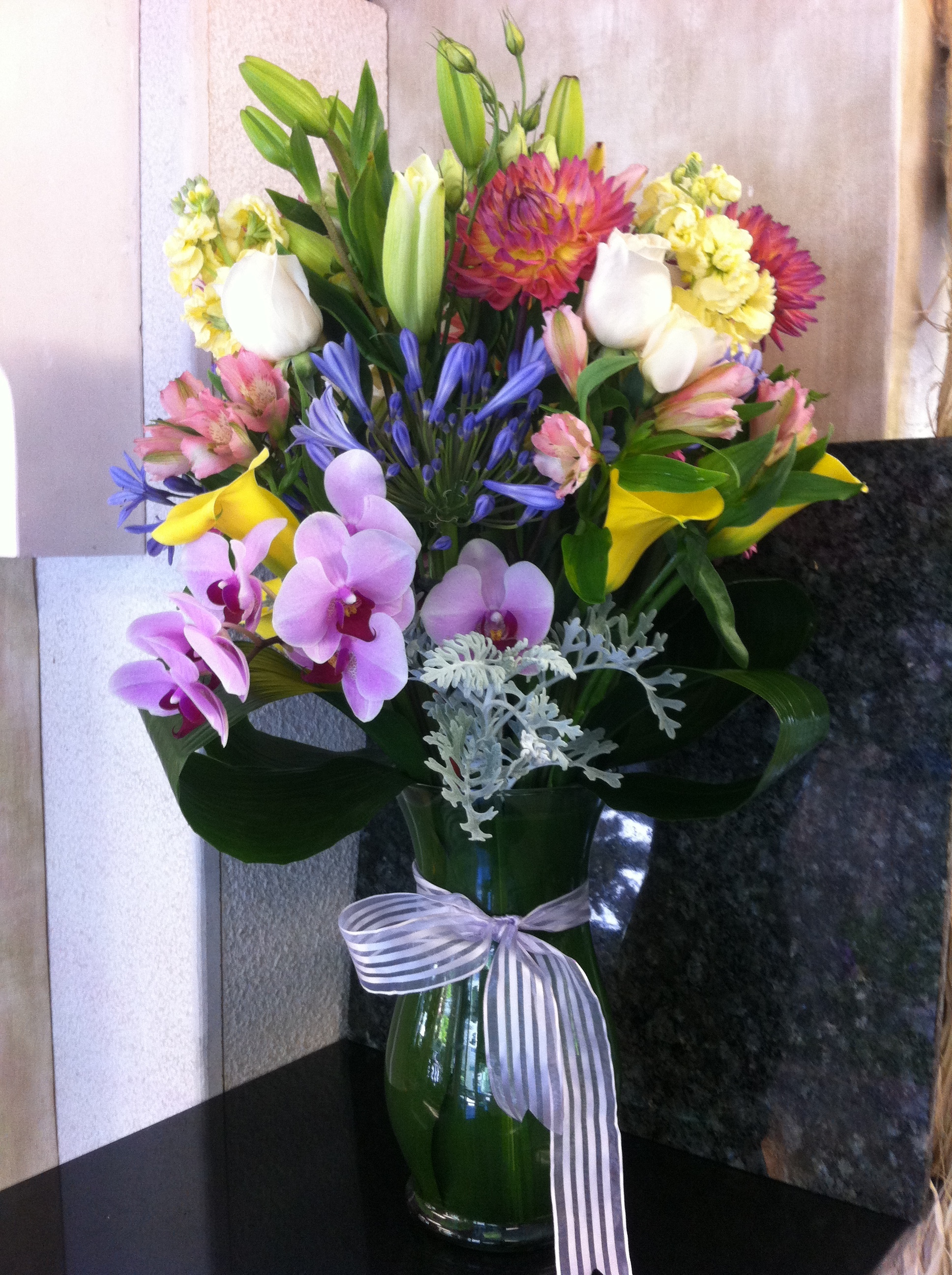 (image for) Royal Illusions Bouquet