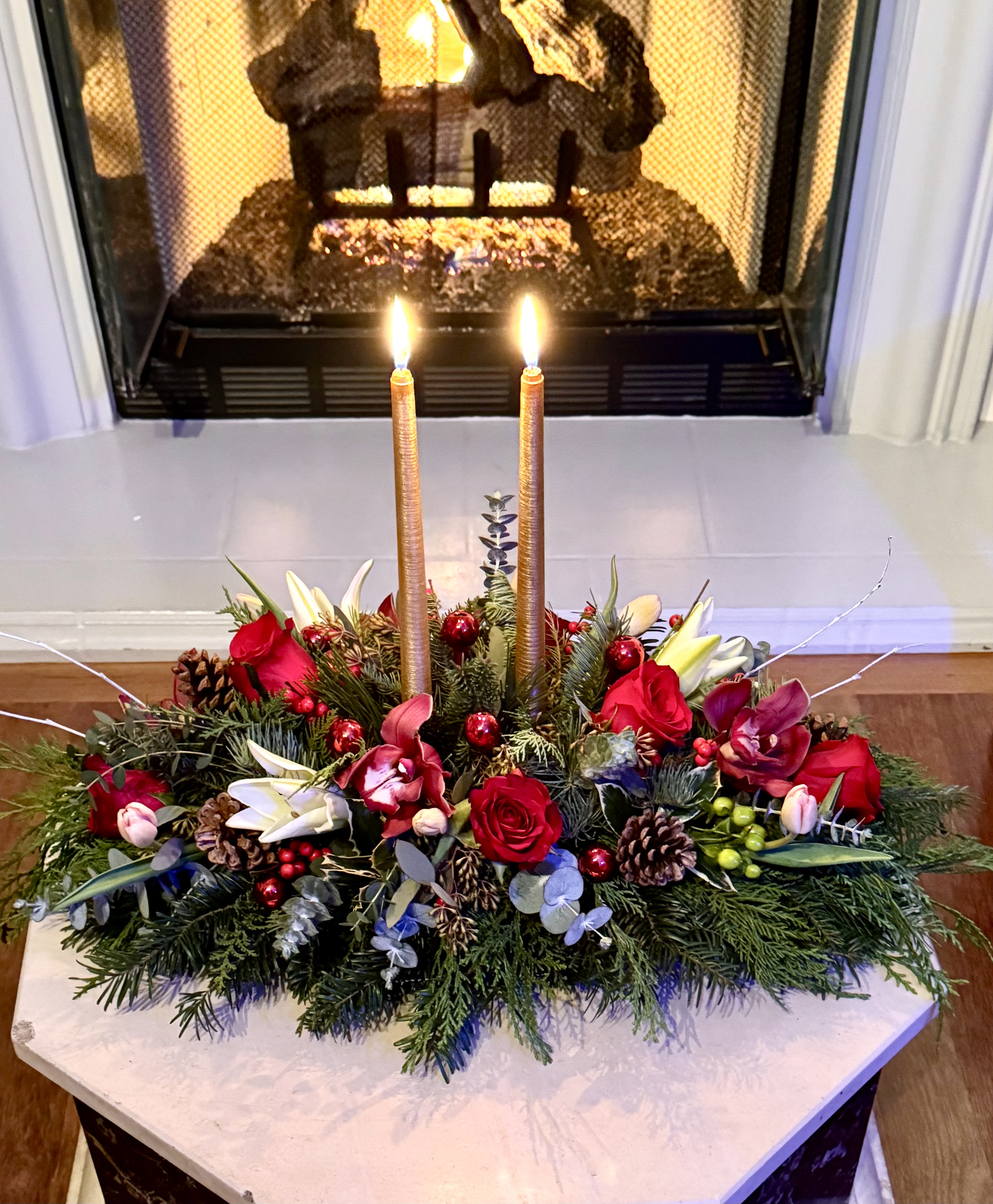 (image for) Holiday Heart Glow Centerpiece